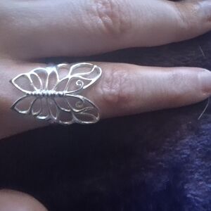 Elegant Silver Butterfly Ring